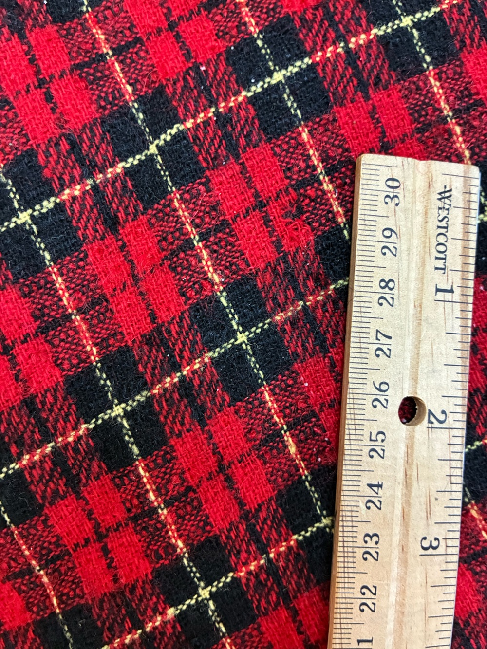 Vintage Pendleton Red Tartan Plaid Skirt, 100% Virgin Wool, Size 16 Knee Length - Picture 12 of 16